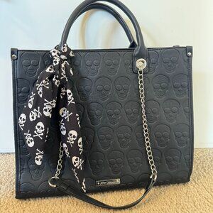 Betsey Johnson skull tote